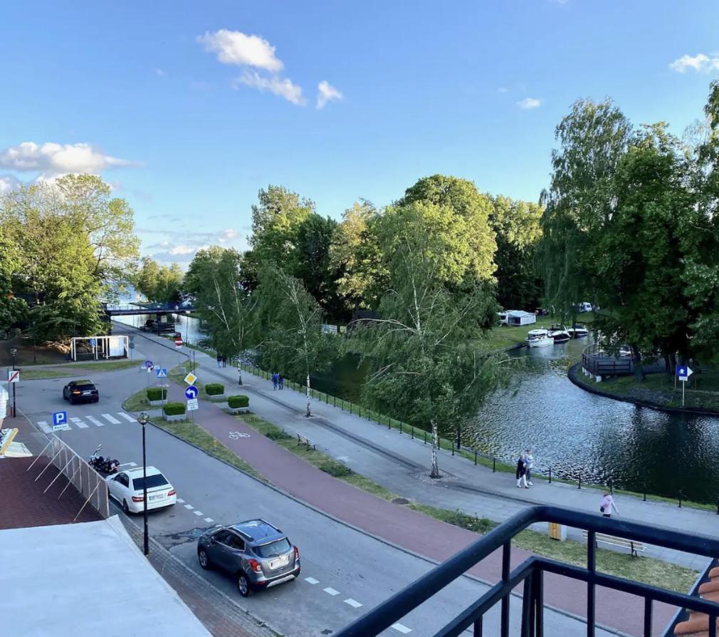 Piekny Apartament Z Widokiem Na Jezioro Niegocin Leilighet Giżycko Eksteriør bilde